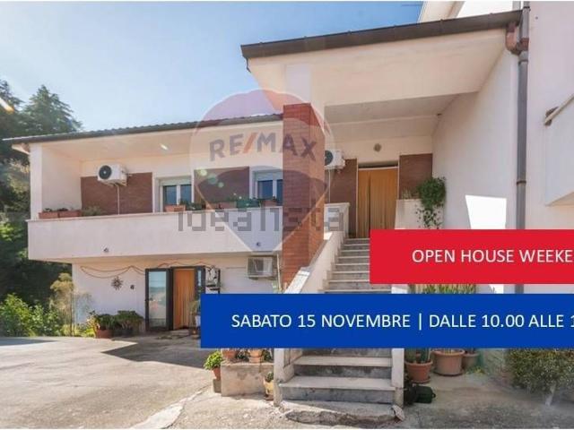 Casa in vendita a Marche, Ancona