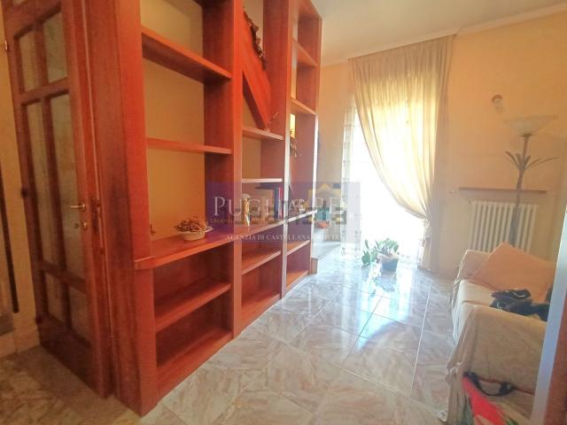 Casa in vendita a Puglia, Bari
