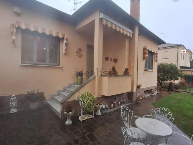 Casa in vendita a Valle Salimbene, Lombardia