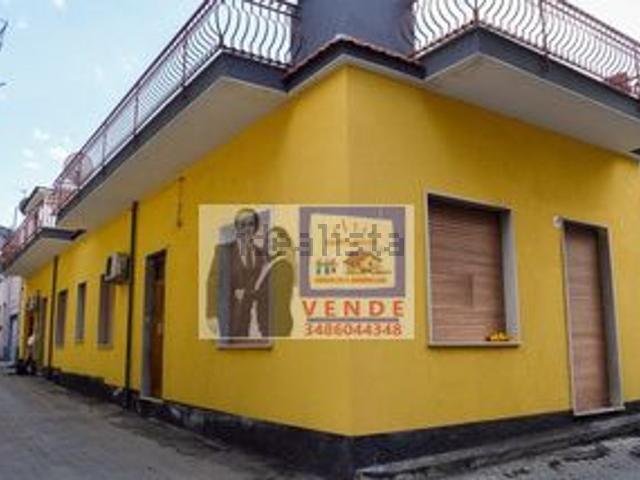 Casa in vendita a Riposto, Catania