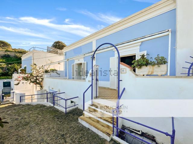 Casa in vendita a Ponza, Lazio