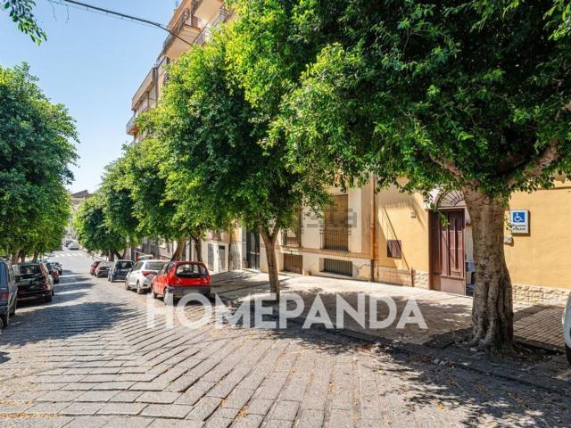 Casa in vendita a Paternò, Sicilia