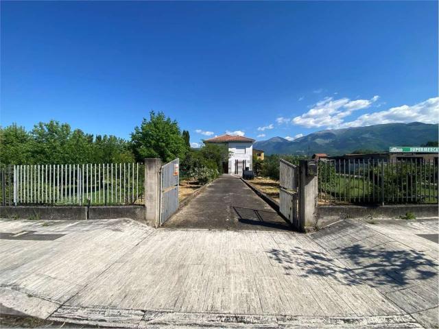 Casa in vendita a Colle, Atina