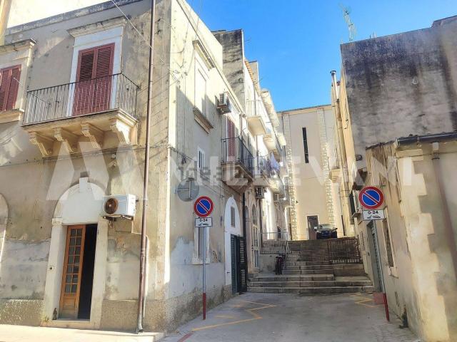 Casa in vendita a Cava D'aliga, Sicilia