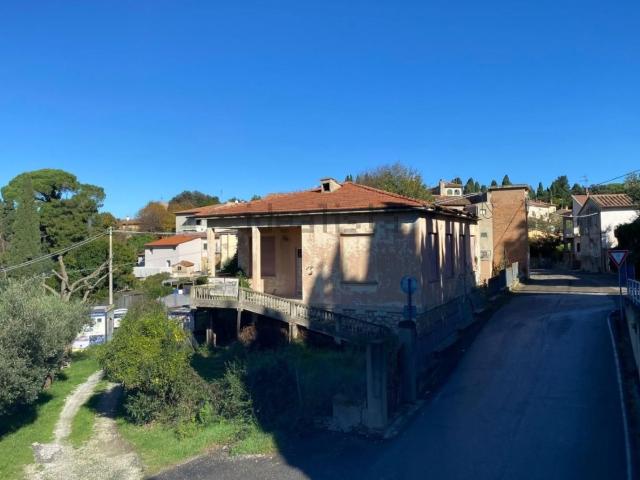 Casa in vendita a Casciana Terme Lari, Lari