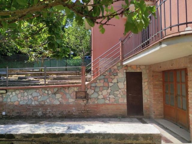 Casa in vendita a Marche, Macerata
