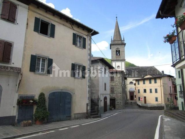 Casa in vendita a Unione dei comuni del Frignano, Pievepelago