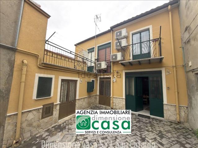 Casa in vendita a San Cataldo, Sicilia