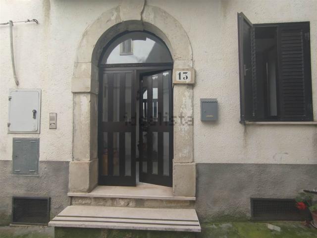 Casa in vendita a Celenza sul Trigno, Chieti