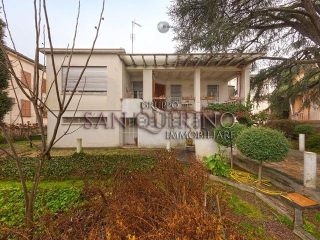 Casa in vendita a Bassa Reggiana, Re