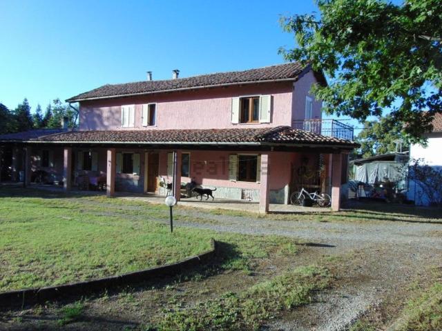 Casa in vendita a Piemonte, Asti