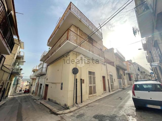 Casa in vendita a Puglia, Barletta-andria-trani