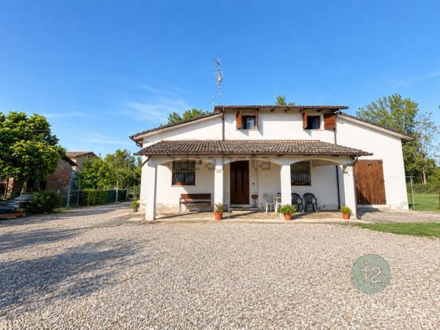 Casa in vendita a San Felice sul Panaro, Modena