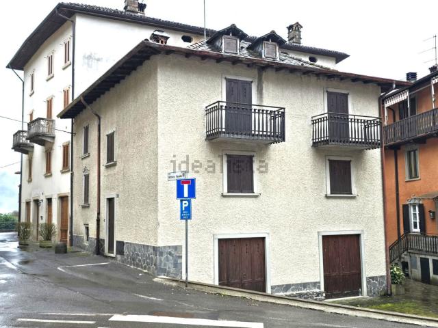 Casa in vendita a Comunità Montana della Valle Brembana, Taleggio