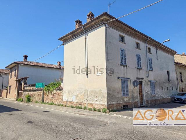 Casa in vendita a Piemonte, Alessandria