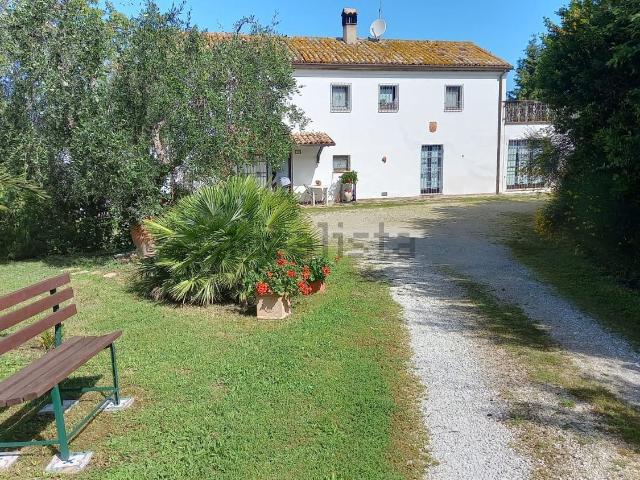 Casa in vendita a Marche, Ancona