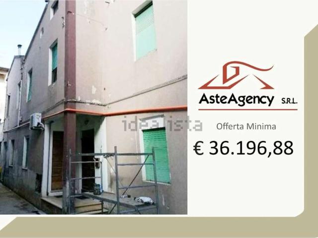 Casa in vendita a Marche, Fermo