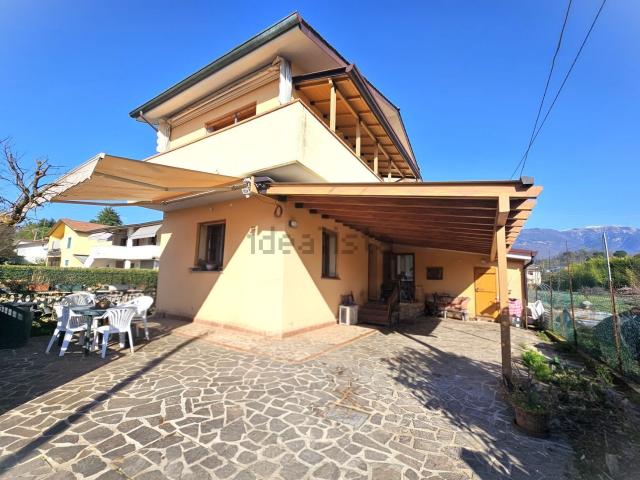 Casa in vendita a Mussolente, Vicenza
