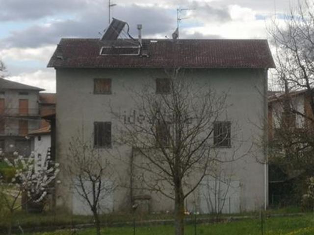 Casa in vendita a Val d’Enza, Re
