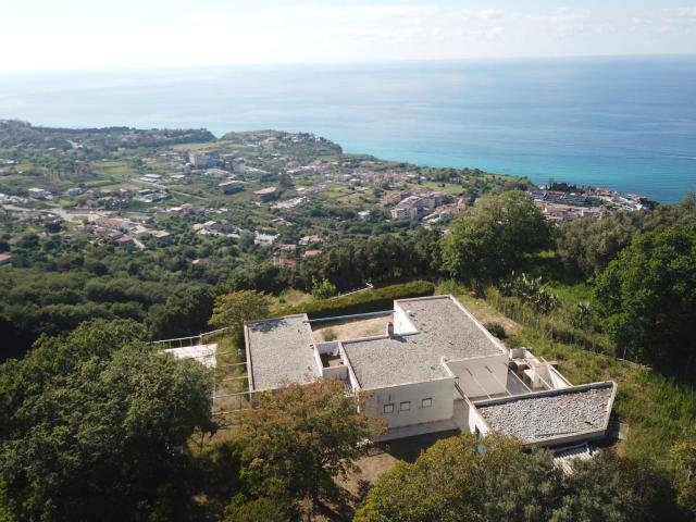 Casa in vendita a Calabria, Vibo Valentia