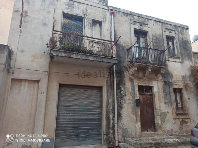 Casa in vendita a Ispica, Sicilia