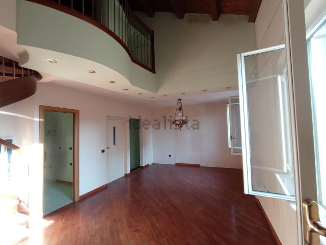 Casa in vendita a Fiorenzuola d'Arda, Piacenza