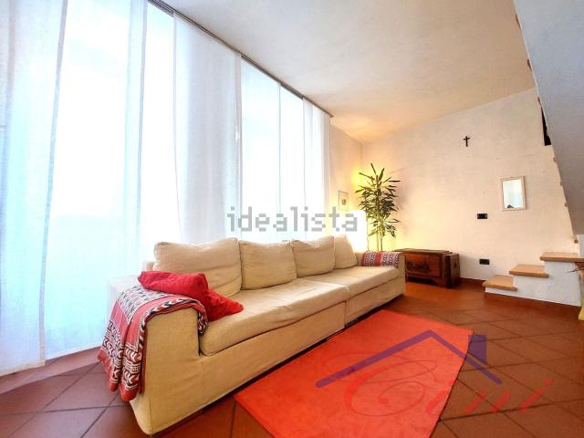 Casa in vendita a Galbiate, Lombardia