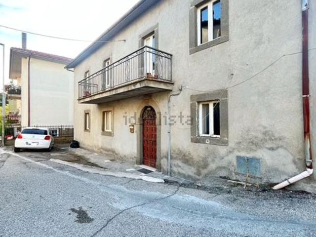 Casa in vendita a Montefiascone, Lazio