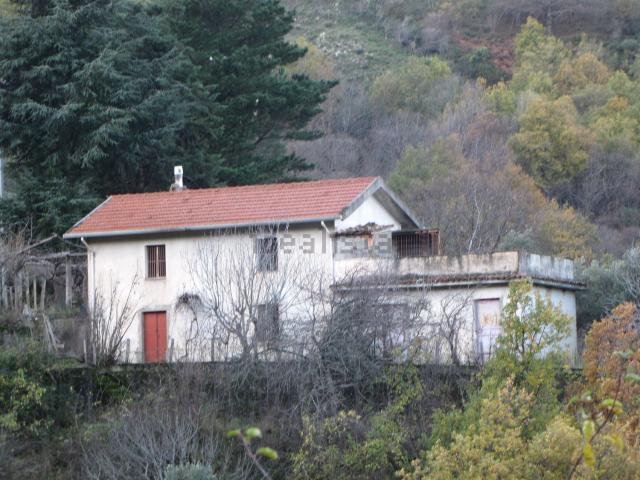 Casa in vendita a Tortorici, Sicilia