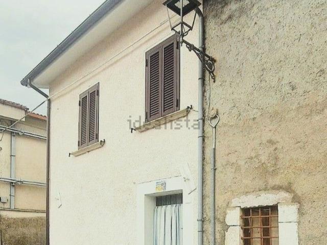 Casa in vendita a Leonessa, Lazio