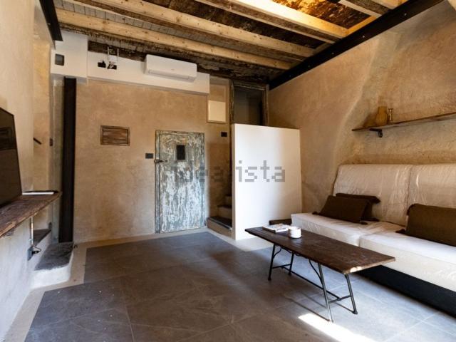 Casa in vendita a Torno, Lombardia