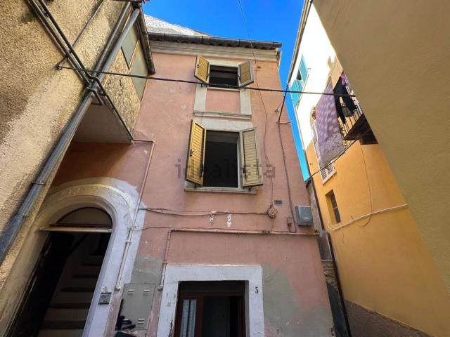 Casa in vendita a Alanno, Abruzzo