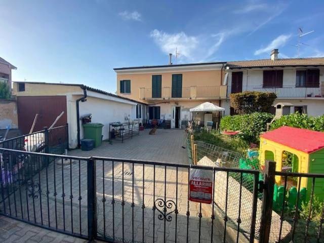 Casa in vendita a Cilavegna, Lombardia