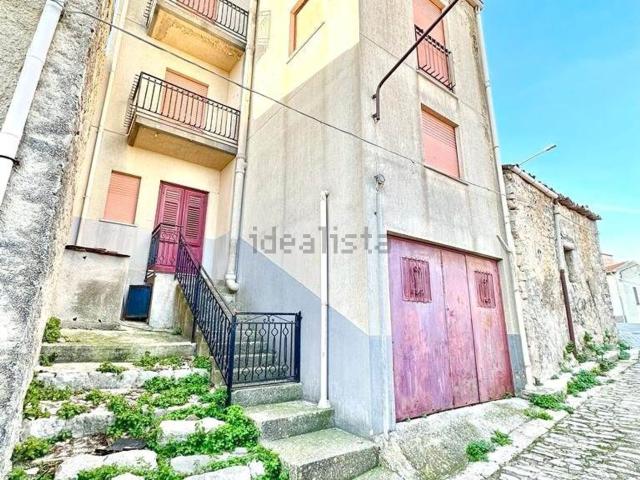 Casa in vendita a Contessa Entellina, Sicilia