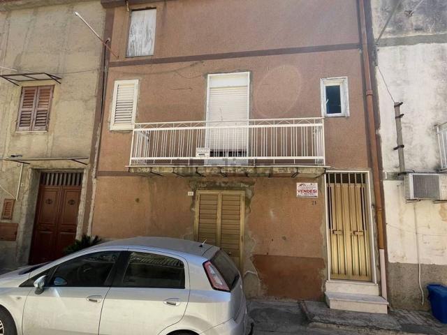 Casa in vendita a Ravanusa, Sicilia