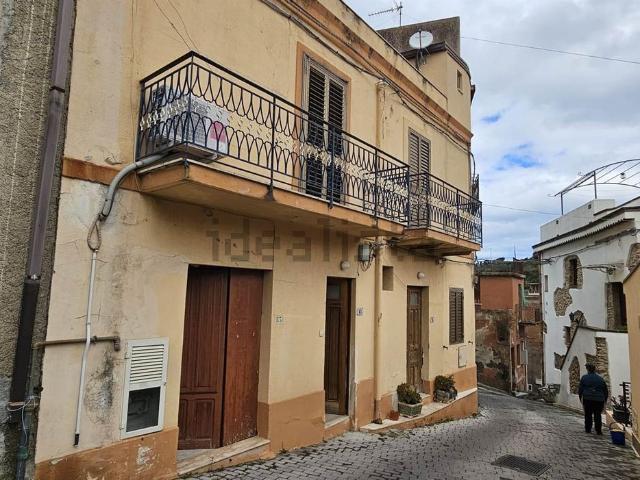 Casa in vendita a Rodì Milici, Sicilia