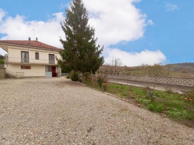 Casa in vendita a Piemonte, Alessandria