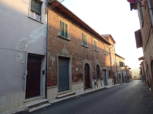 Casa in vendita a Acquaviva, Abbadia Di Montepulciano