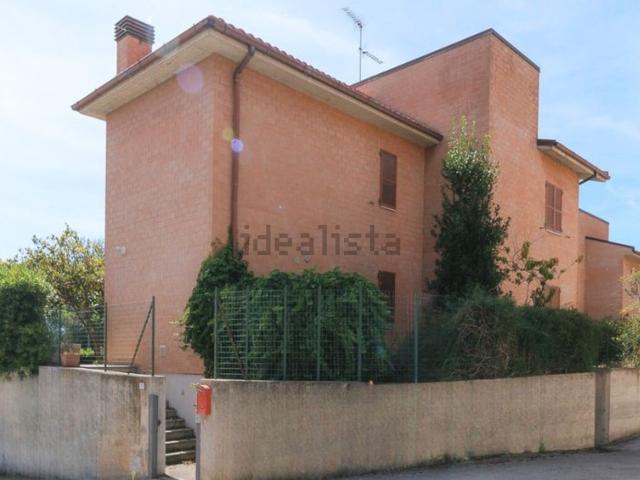 Casa in vendita a Ponte Rosso, Ancona