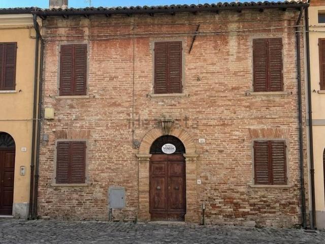 Casa in vendita a Centro storico, Pesaro
