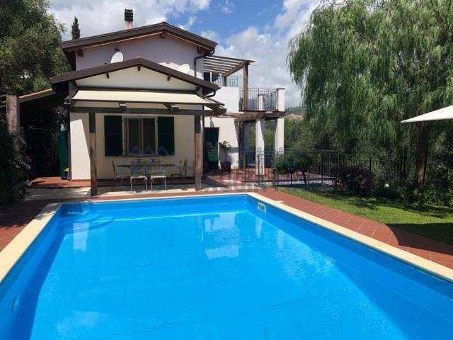 Casa in vendita a San Lorenzo Al Mare, Liguria