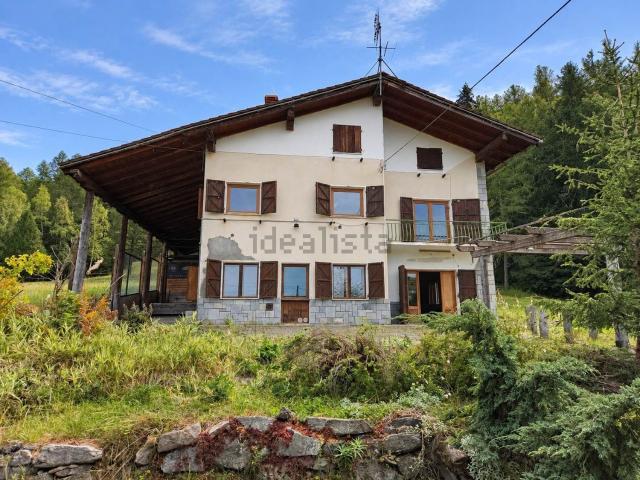 Casa in vendita a Layché, Saint-Marcel