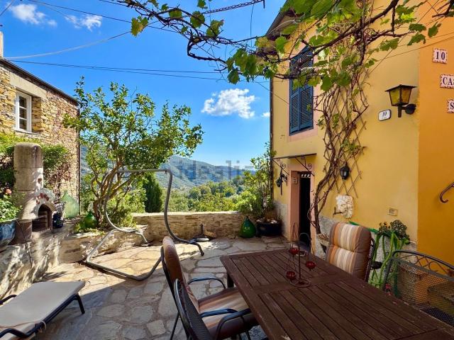 Casa in vendita a Pianavia, Vasia