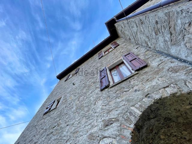 Casa in vendita a Croce, Menaggio