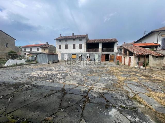 Casa in vendita a Piemonte, Vercelli