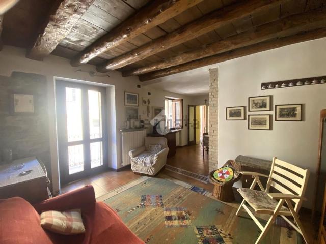 Casa in vendita a Villa D'almè, Lombardia