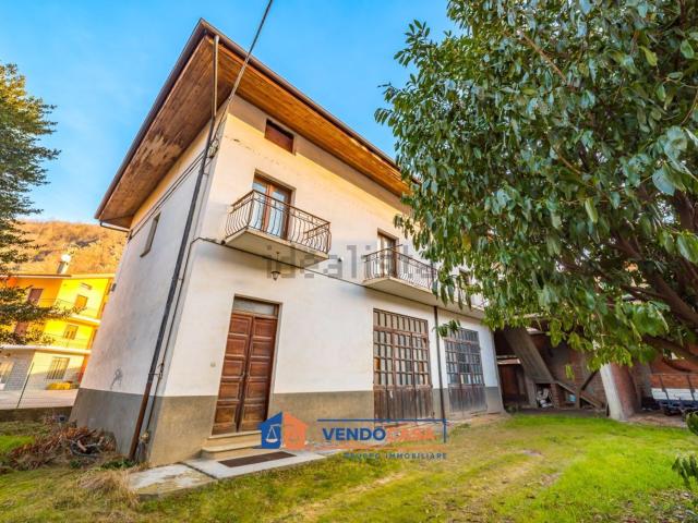 Casa in vendita a Cascinale Colombarometto, Venasca