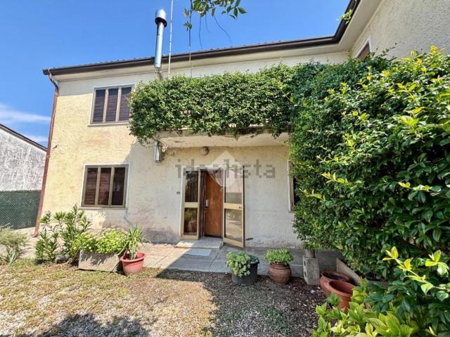 Casa in vendita a Fonte, Riese Pio X