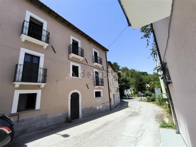 Casa in vendita a Tornimparte, Abruzzo