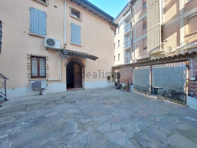 Casa in vendita a Bassa Reggiana, Re